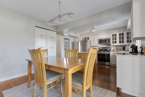 Tiny photo for 260 WELLINGTON Avenue, Elk Grove Village, IL 60007 (MLS # 12517278)