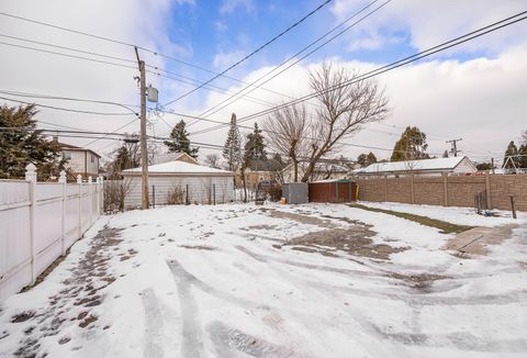 Tiny photo for 4646 River Road, Schiller Park, IL 60176 (MLS # 12542774)