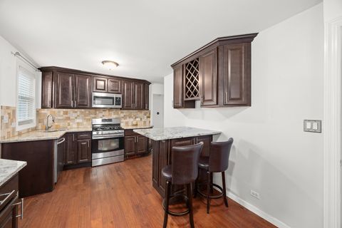 Tiny photo for 4646 River Road, Schiller Park, IL 60176 (MLS # 12542774)