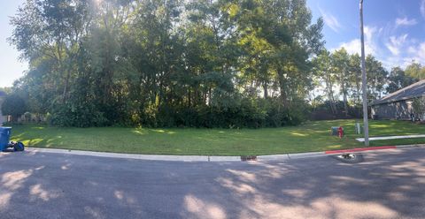 1859 Erin Lane Morris IL 60450