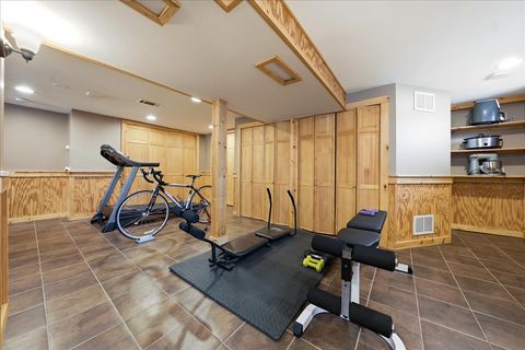 Tiny photo for 912 Hull Avenue, Westchester, IL 60154 (MLS # 12608309)