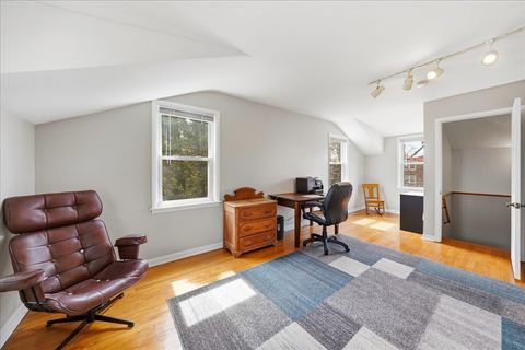 Tiny photo for 912 Hull Avenue, Westchester, IL 60154 (MLS # 12608309)