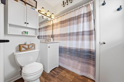 Tiny photo for 912 Hull Avenue, Westchester, IL 60154 (MLS # 12608309)