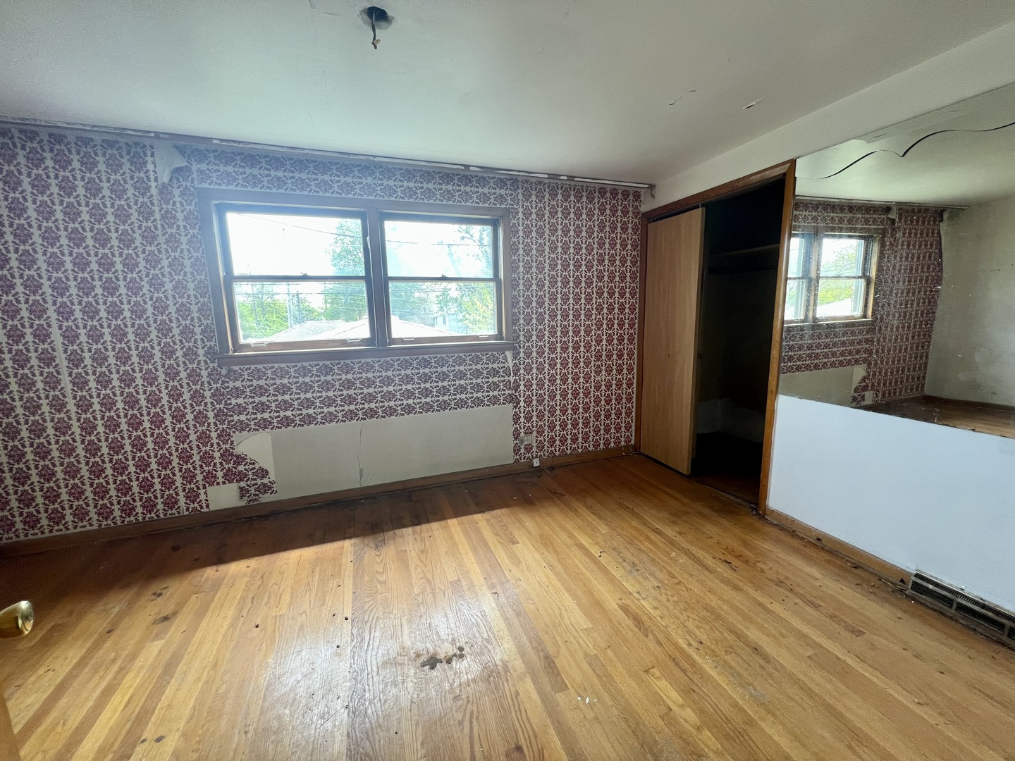 2243 E 93rd Street