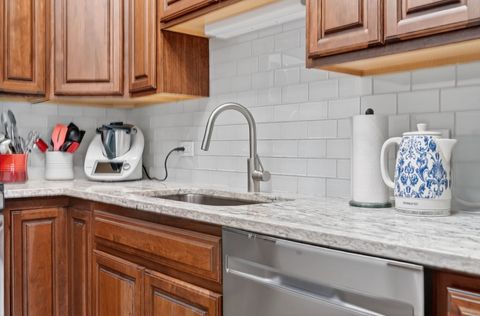 Tiny photo for 9355 Irving Park Road #122, Schiller Park, IL 60176 (MLS # 12593584)