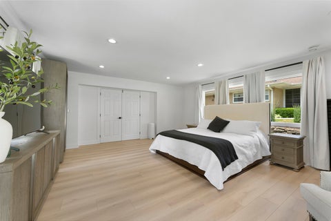 Tiny photo for 617 S Glendale Lane, Mount Prospect, IL 60056 (MLS # 12712045)