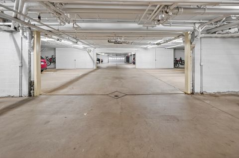 Tiny photo for 555 S River Road #301, Des Plaines, IL 60016 (MLS # 12501851)