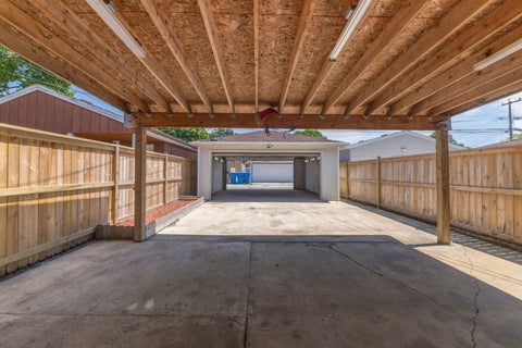 Tiny photo for 10505 S Avenue F, Chicago, IL 60617 (MLS # 12661305)