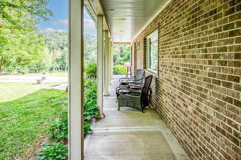 A home in Lockport