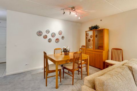Tiny photo for 710 Creekside Drive #104A, Mount Prospect, IL 60056 (MLS # 12632093)