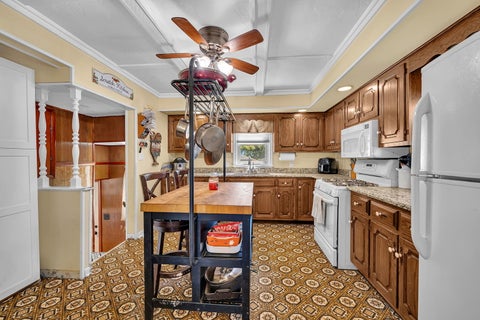 Tiny photo for 1700 Cora Street, Crest Hill, IL 60403 (MLS # 12674722)