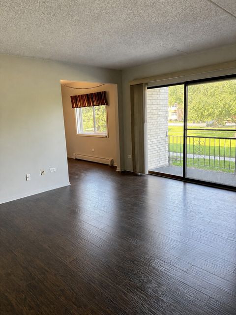 Tiny photo for 9865 Cordoba Court #1B, Orland Park, IL 60462 (MLS # 12686522)