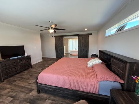 Tiny photo for 708 E South Avenue, Bluford, IL 62814 (MLS # 12624556)