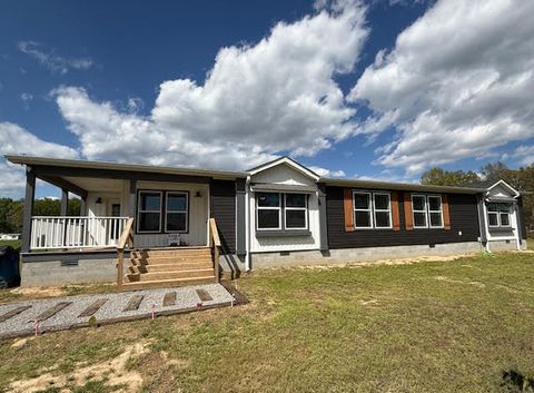 Tiny photo for 708 E South Avenue, Bluford, IL 62814 (MLS # 12624556)