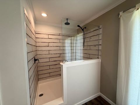 Tiny photo for 708 E South Avenue, Bluford, IL 62814 (MLS # 12624556)