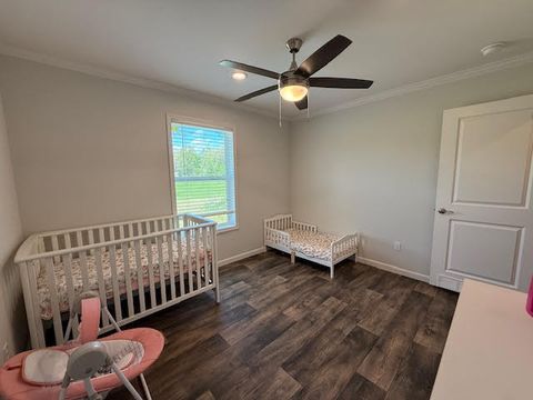 Tiny photo for 708 E South Avenue, Bluford, IL 62814 (MLS # 12624556)