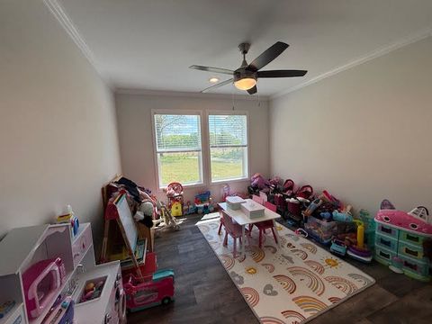 Tiny photo for 708 E South Avenue, Bluford, IL 62814 (MLS # 12624556)