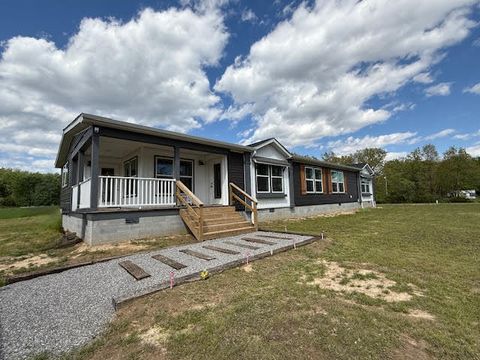 Tiny photo for 708 E South Avenue, Bluford, IL 62814 (MLS # 12624556)