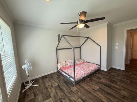 Tiny photo for 708 E South Avenue, Bluford, IL 62814 (MLS # 12624556)