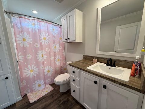 Tiny photo for 708 E South Avenue, Bluford, IL 62814 (MLS # 12624556)