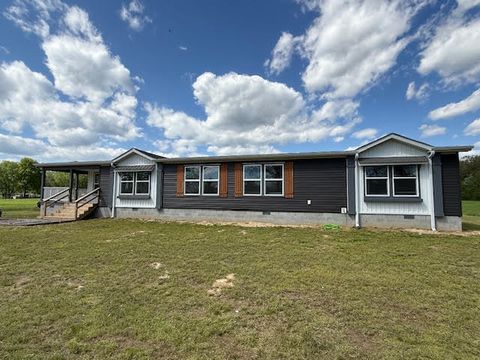 Photo of 708 E South Avenue, Bluford, IL 62814 (MLS # 12624556)