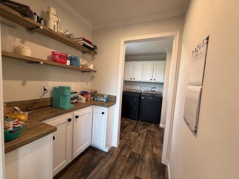 Tiny photo for 708 E South Avenue, Bluford, IL 62814 (MLS # 12624556)