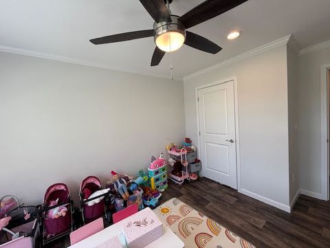 Tiny photo for 708 E South Avenue, Bluford, IL 62814 (MLS # 12624556)