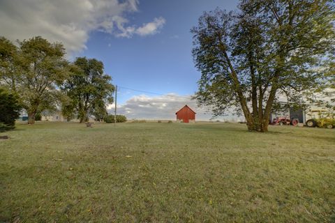 Tiny photo for 2018 N US Highway 45, Gilman, IL 60938 (MLS # 12501617)