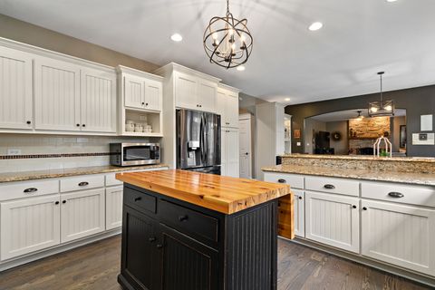 Tiny photo for 17015 Windsor Court, Homer Glen, IL 60491 (MLS # 12423502)