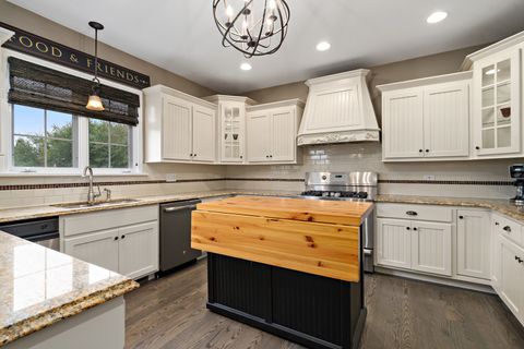 Tiny photo for 17015 Windsor Court, Homer Glen, IL 60491 (MLS # 12423502)