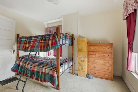 Tiny photo for 1934 Grand Avenue, Davenport, IA 52803 (MLS # 12613176)