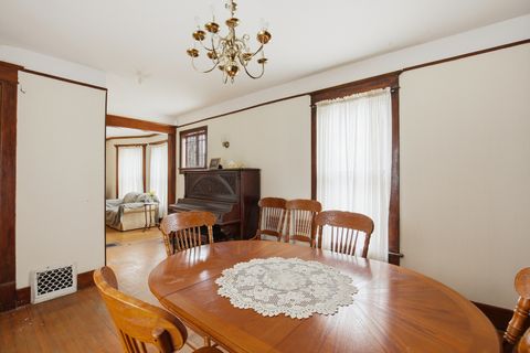 Tiny photo for 1934 Grand Avenue, Davenport, IA 52803 (MLS # 12613176)