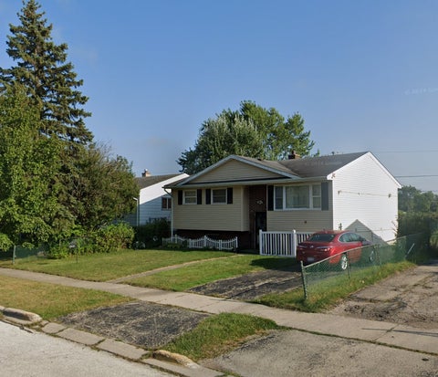 Photo of 2631 Kennedy Drive, North Chicago, IL 60064 (MLS # 12764477)