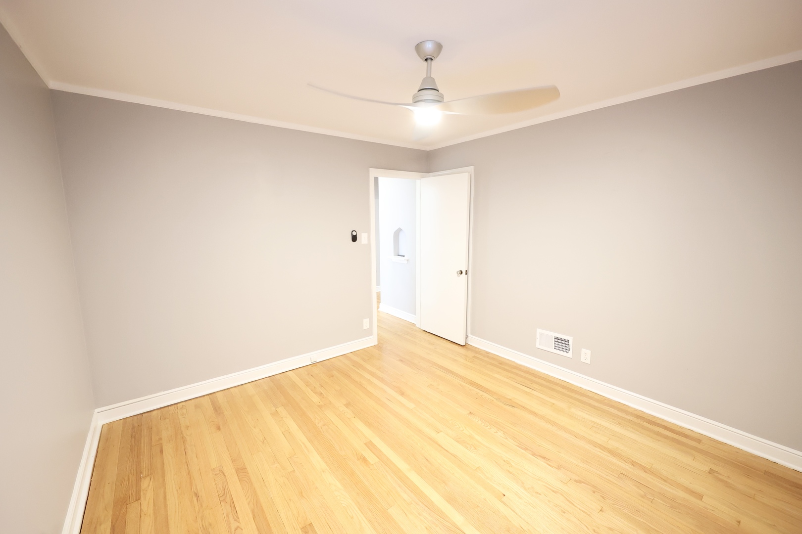 17 W Brayton Street