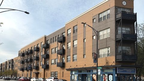 2915 N Clybourn Avenue 409 Chicago IL 60618