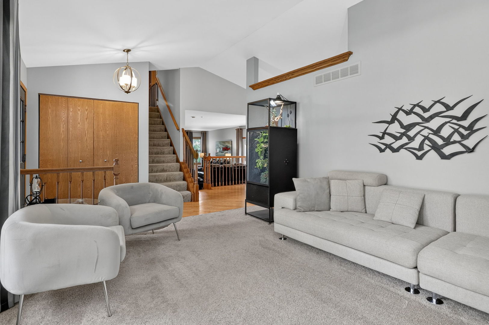 201 Timber Oaks Drive