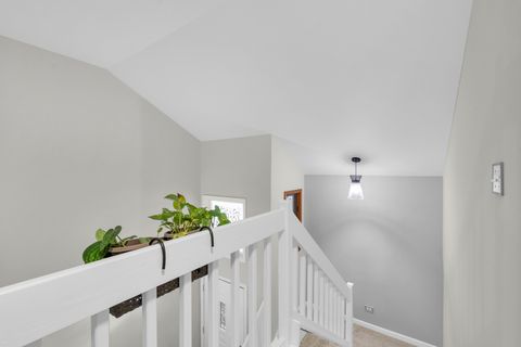 Tiny photo for 450 Berkshire Drive, Crystal Lake, IL 60014 (MLS # 12692122)