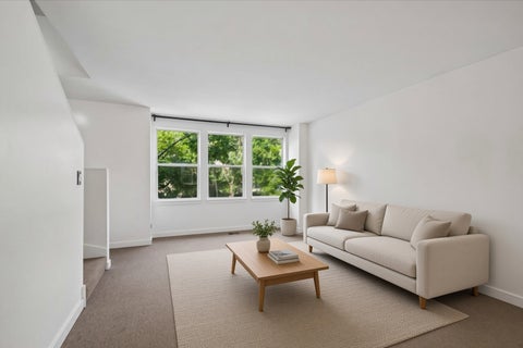 Tiny photo for 1007 E 61st Street, Chicago, IL 60637 (MLS # 12735384)