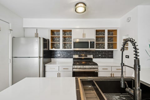 Tiny photo for 1007 E 61st Street, Chicago, IL 60637 (MLS # 12735384)