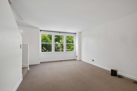 Tiny photo for 1007 E 61st Street, Chicago, IL 60637 (MLS # 12735384)
