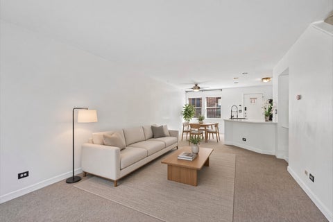 Tiny photo for 1007 E 61st Street, Chicago, IL 60637 (MLS # 12735384)