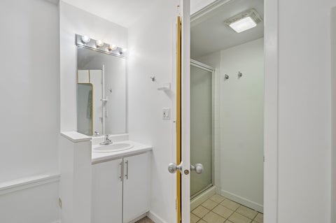 Tiny photo for 1007 E 61st Street, Chicago, IL 60637 (MLS # 12735384)