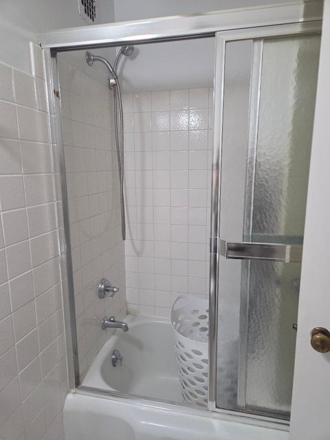 Tiny photo for 1862 Sherman Avenue #6NW, Evanston, IL 60201 (MLS # 12586327)