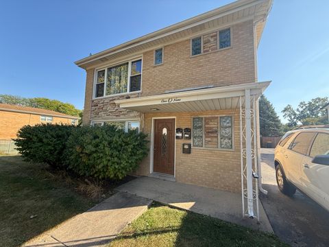 109 Central Avenue A Roselle IL 60172