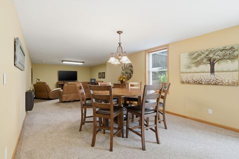 Tiny photo for 1991 Streamside Drive, Bettendorf, IA 52722 (MLS # 12631161)