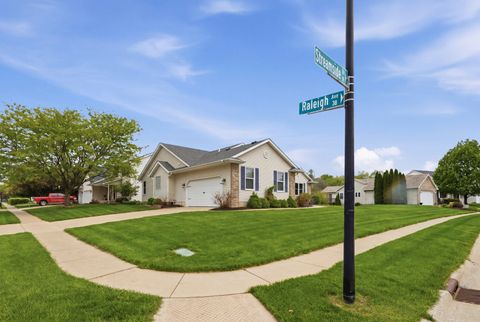 Tiny photo for 1991 Streamside Drive, Bettendorf, IA 52722 (MLS # 12631161)