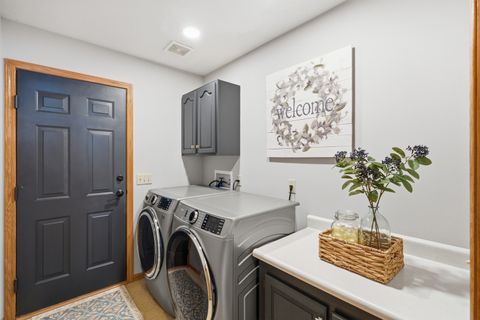 Tiny photo for 1991 Streamside Drive, Bettendorf, IA 52722 (MLS # 12631161)