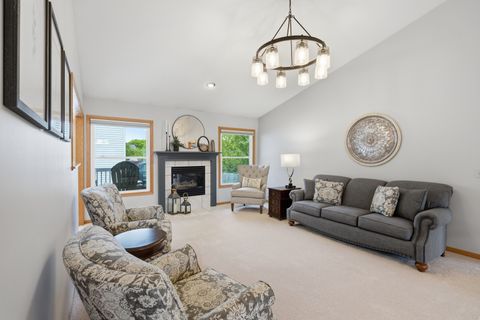 Tiny photo for 1991 Streamside Drive, Bettendorf, IA 52722 (MLS # 12631161)