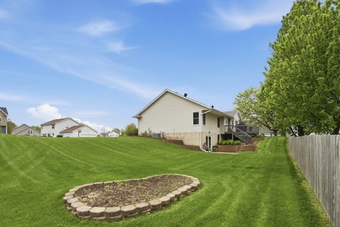Tiny photo for 1991 Streamside Drive, Bettendorf, IA 52722 (MLS # 12631161)