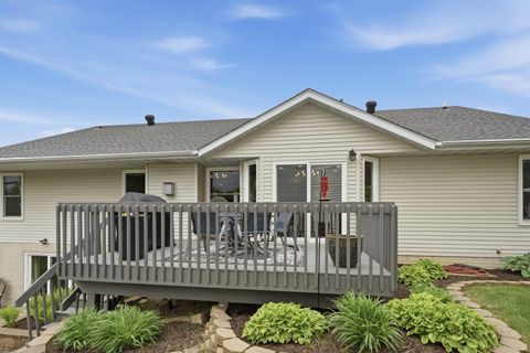 Tiny photo for 1991 Streamside Drive, Bettendorf, IA 52722 (MLS # 12631161)
